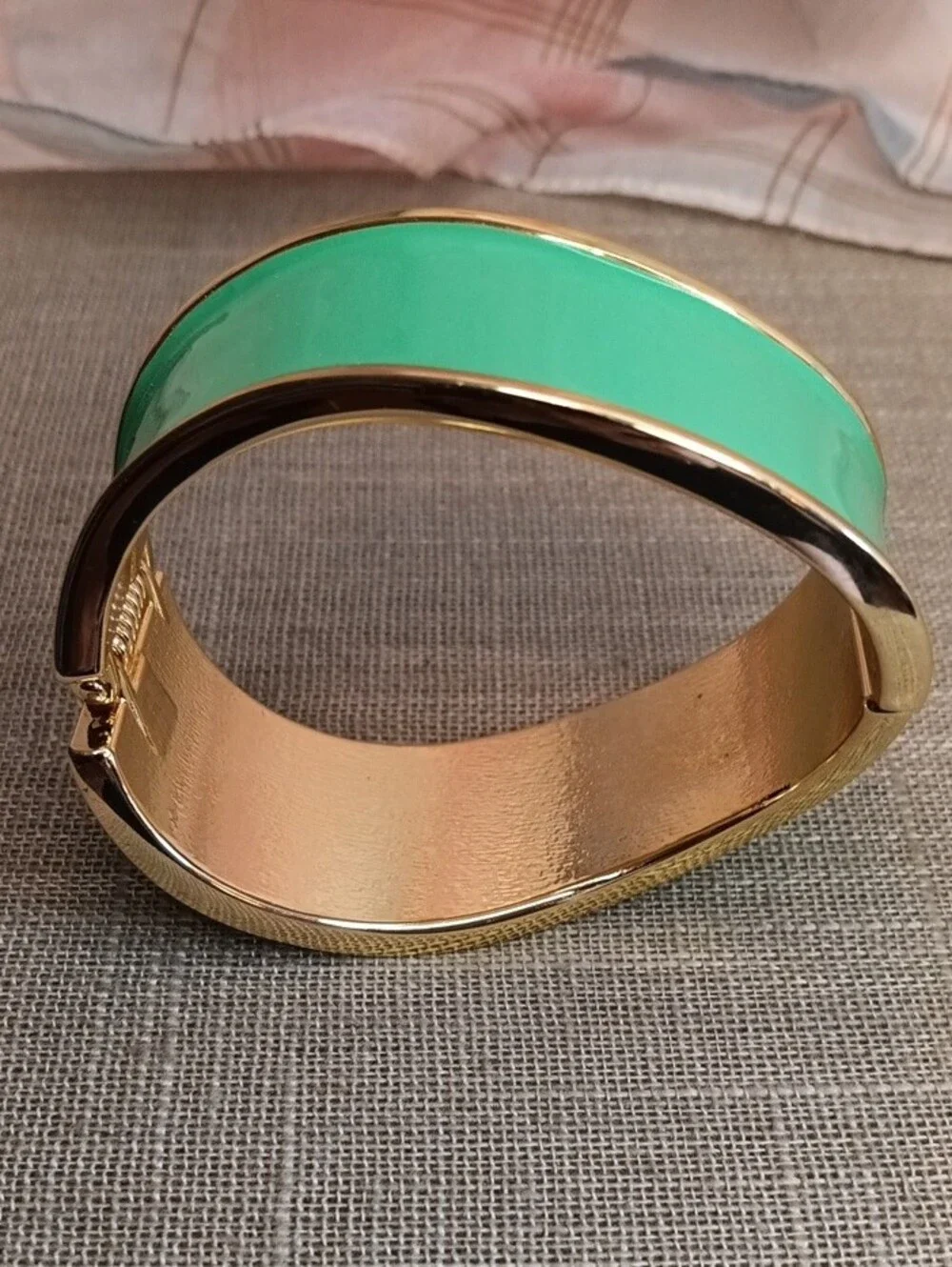 Asymmetrical Green Enamel Gold-Tone Wide Hinged Bangle Bracelet